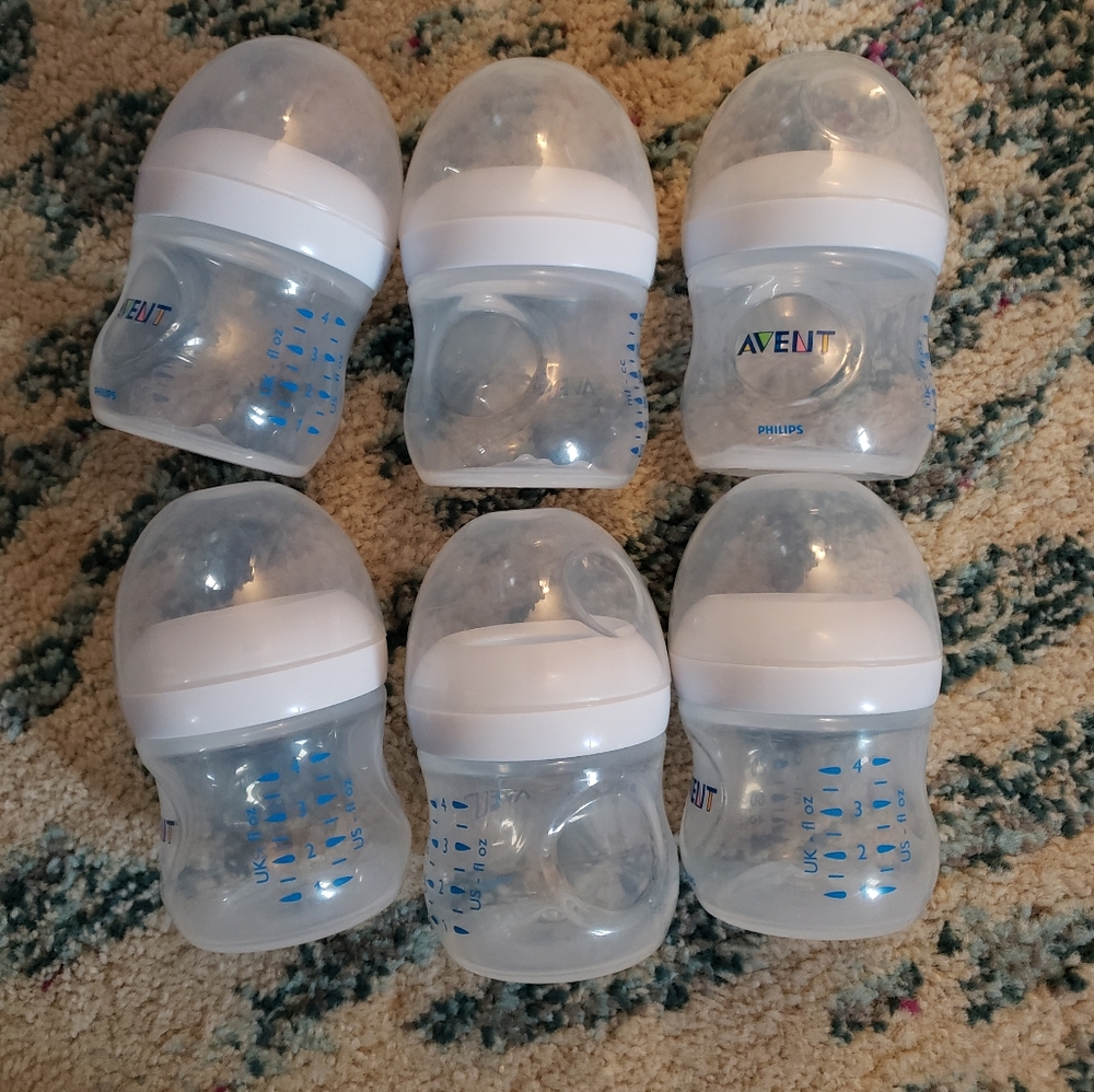 6 4oz Phillips Avent bottles